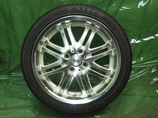 565798001　　クリックすると、もっと大きい画像を表示