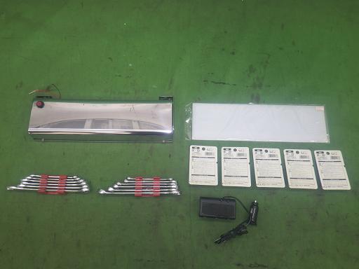 565832001　　クリックすると、もっと大きい画像を表示