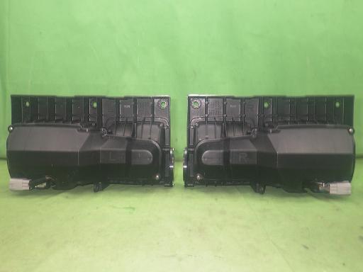 565902010　　クリックすると、もっと大きい画像を表示