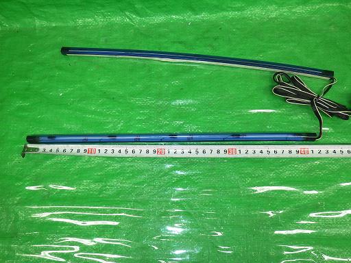 560621003　　クリックすると、もっと大きい画像を表示