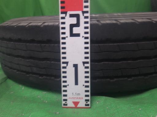 560922002　　クリックすると、もっと大きい画像を表示