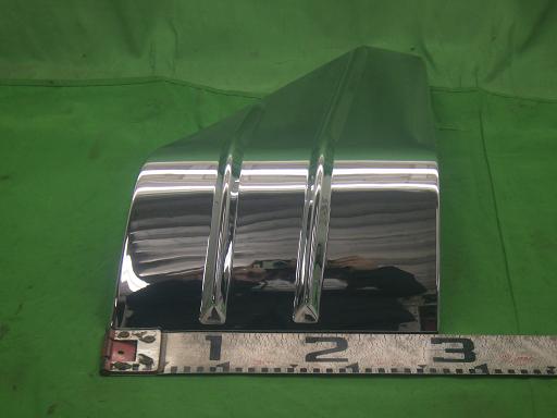 560968041　　クリックすると、もっと大きい画像を表示