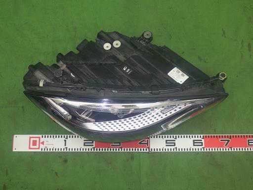 564462003　　クリックすると、もっと大きい画像を表示