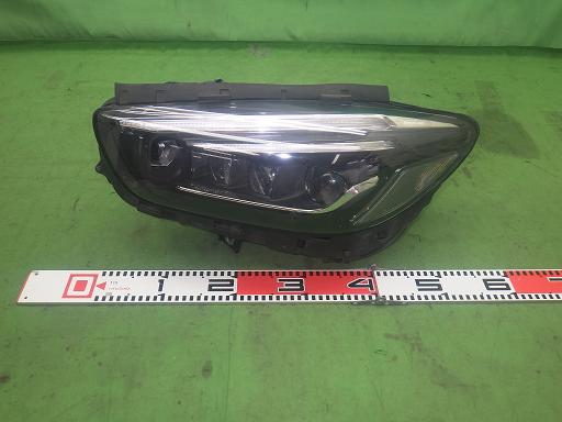 564562004　　クリックすると、もっと大きい画像を表示