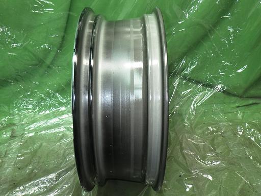 564830001　　クリックすると、もっと大きい画像を表示