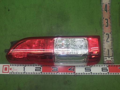 564872001　　クリックすると、もっと大きい画像を表示