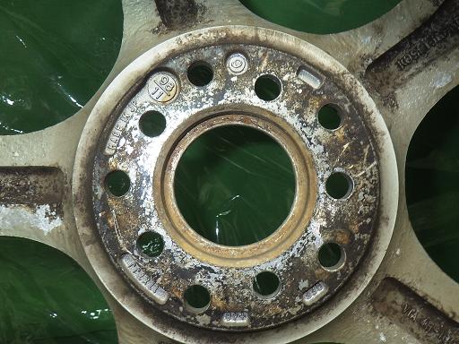 565201001　　クリックすると、もっと大きい画像を表示