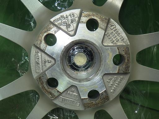 565255001　　クリックすると、もっと大きい画像を表示