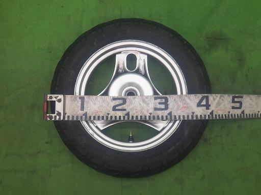 565435001　　クリックすると、もっと大きい画像を表示