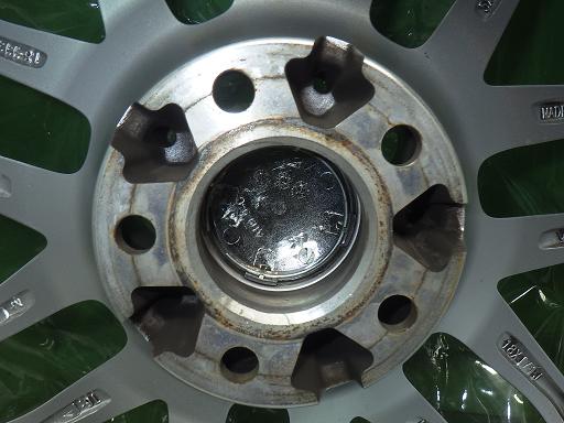 565479001　　クリックすると、もっと大きい画像を表示