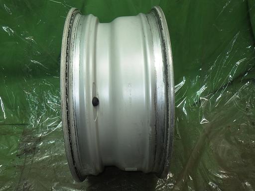 565481001　　クリックすると、もっと大きい画像を表示