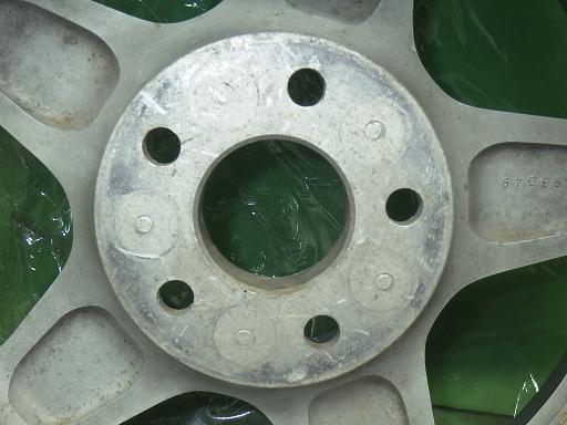 565481002　　クリックすると、もっと大きい画像を表示