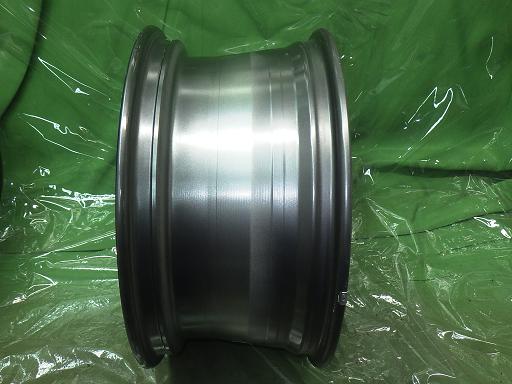 565619001　　クリックすると、もっと大きい画像を表示