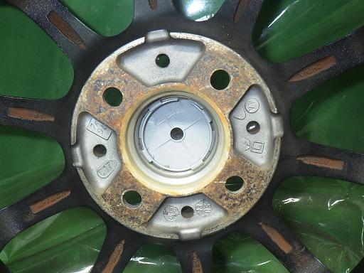 565725001　　クリックすると、もっと大きい画像を表示