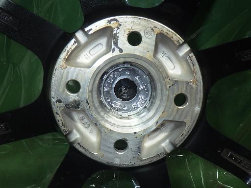 565776001　　クリックすると、もっと大きい画像を表示