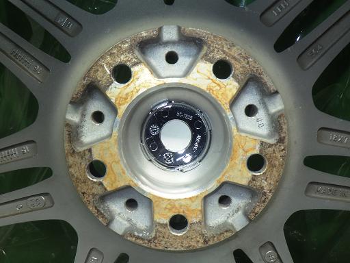 565777001　　クリックすると、もっと大きい画像を表示