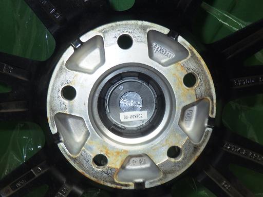 565889001　　クリックすると、もっと大きい画像を表示