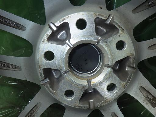 565948001　　クリックすると、もっと大きい画像を表示