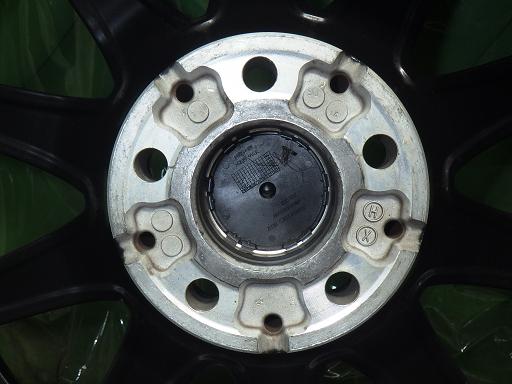 565996001　　クリックすると、もっと大きい画像を表示