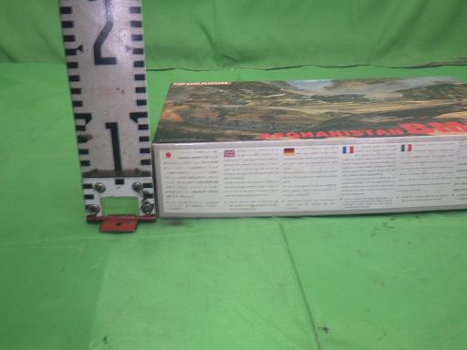 555661007　　クリックすると、もっと大きい画像を表示