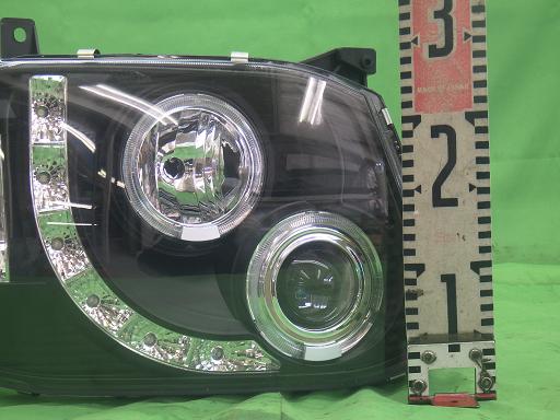 555947003　　クリックすると、もっと大きい画像を表示