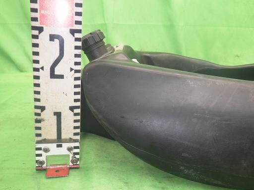 556504002　　クリックすると、もっと大きい画像を表示