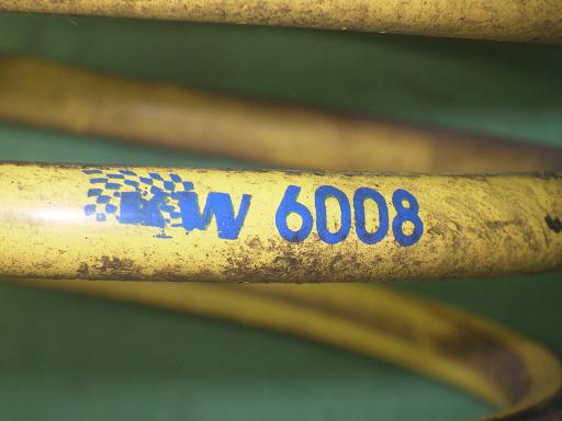 560119008　　クリックすると、もっと大きい画像を表示