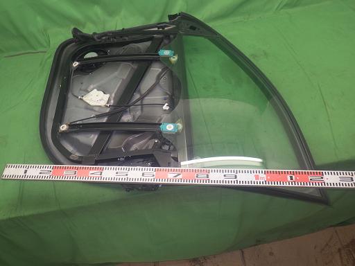 560356001　　クリックすると、もっと大きい画像を表示