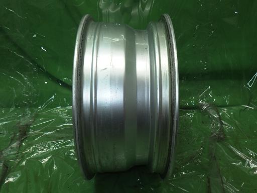 560362001　　クリックすると、もっと大きい画像を表示