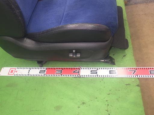 564207001　　クリックすると、もっと大きい画像を表示