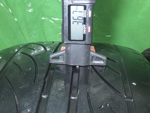 564587001　　クリックすると、もっと大きい画像を表示