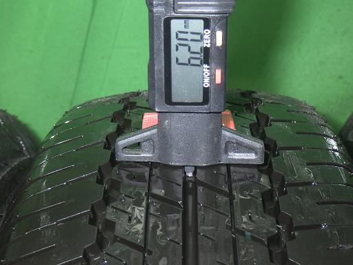 564607001　　クリックすると、もっと大きい画像を表示