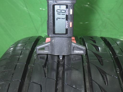 564838001　　クリックすると、もっと大きい画像を表示