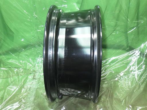 564839002　　クリックすると、もっと大きい画像を表示