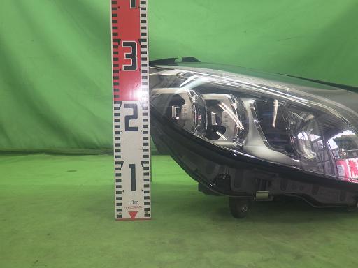 564887001　　クリックすると、もっと大きい画像を表示