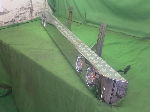 564909001　　クリックすると、もっと大きい画像を表示