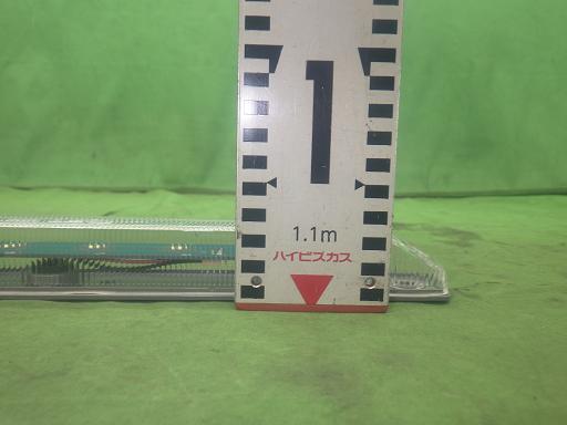 565218008　　クリックすると、もっと大きい画像を表示