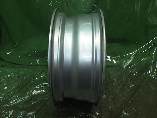 565255001　　クリックすると、もっと大きい画像を表示