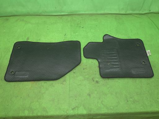 565258008　　クリックすると、もっと大きい画像を表示