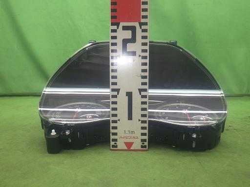 565272003　　クリックすると、もっと大きい画像を表示