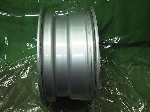 565363001　　クリックすると、もっと大きい画像を表示