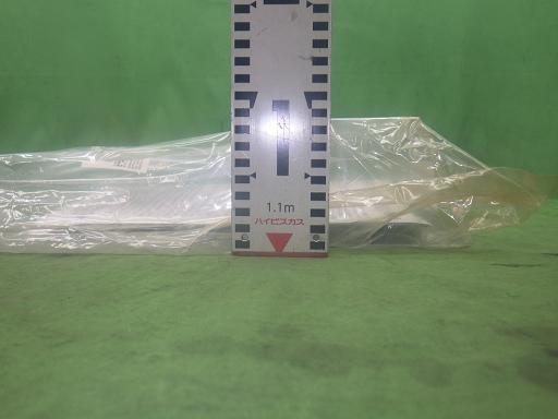 565541021　　クリックすると、もっと大きい画像を表示