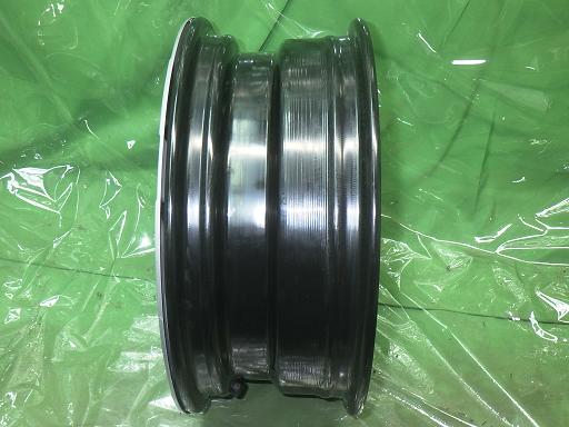 565609001　　クリックすると、もっと大きい画像を表示