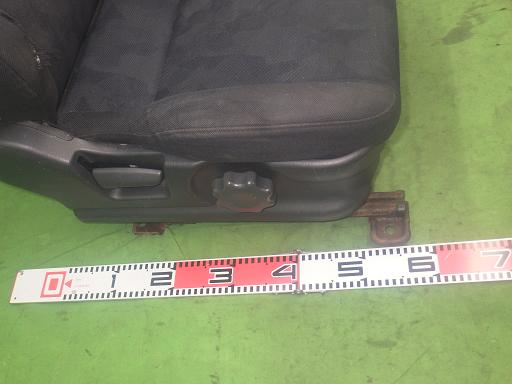 565732001　　クリックすると、もっと大きい画像を表示