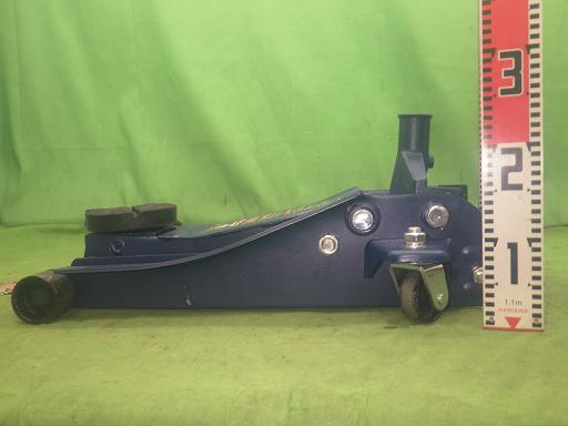 565858007　　クリックすると、もっと大きい画像を表示