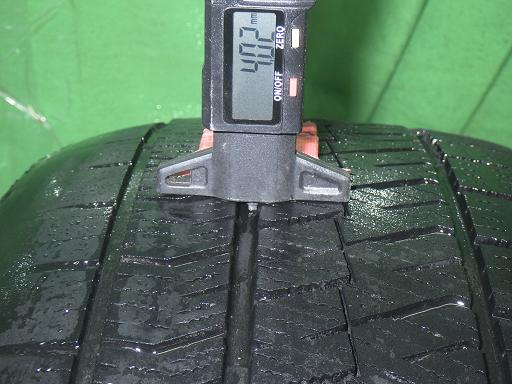 565895010　　クリックすると、もっと大きい画像を表示