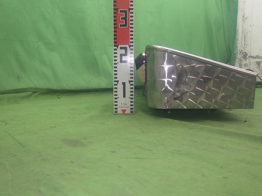 565897001　　クリックすると、もっと大きい画像を表示