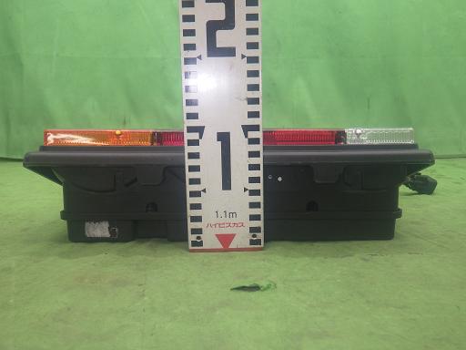 565902025　　クリックすると、もっと大きい画像を表示