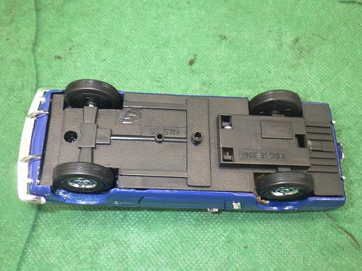 510318016　　クリックすると、もっと大きい画像を表示