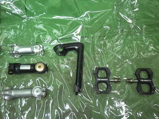 563439001　　クリックすると、もっと大きい画像を表示